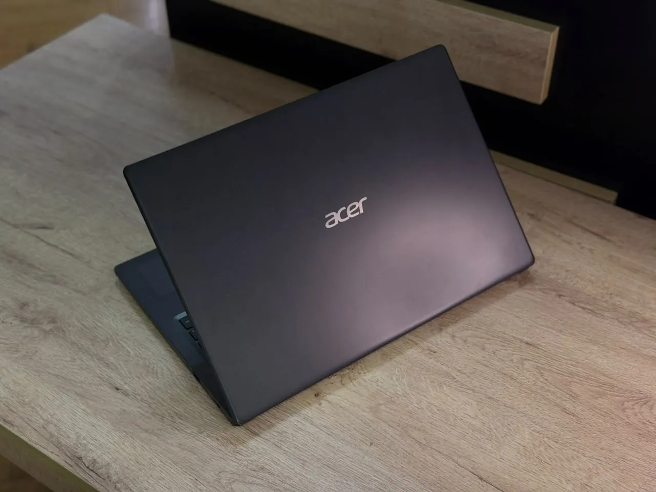 Acer Core i7 noutbuk — şəkil 2
